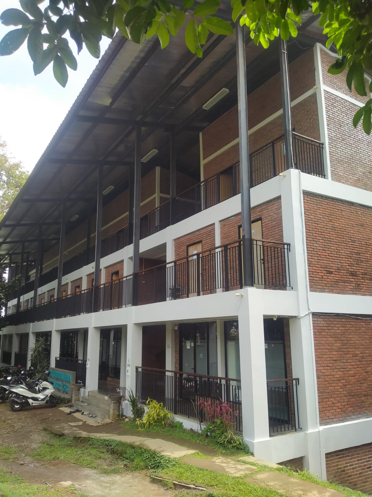 Gedung Asrama